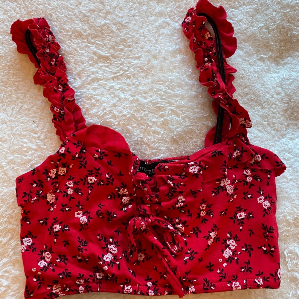 Red Floral Set! - Picture 5 of 5